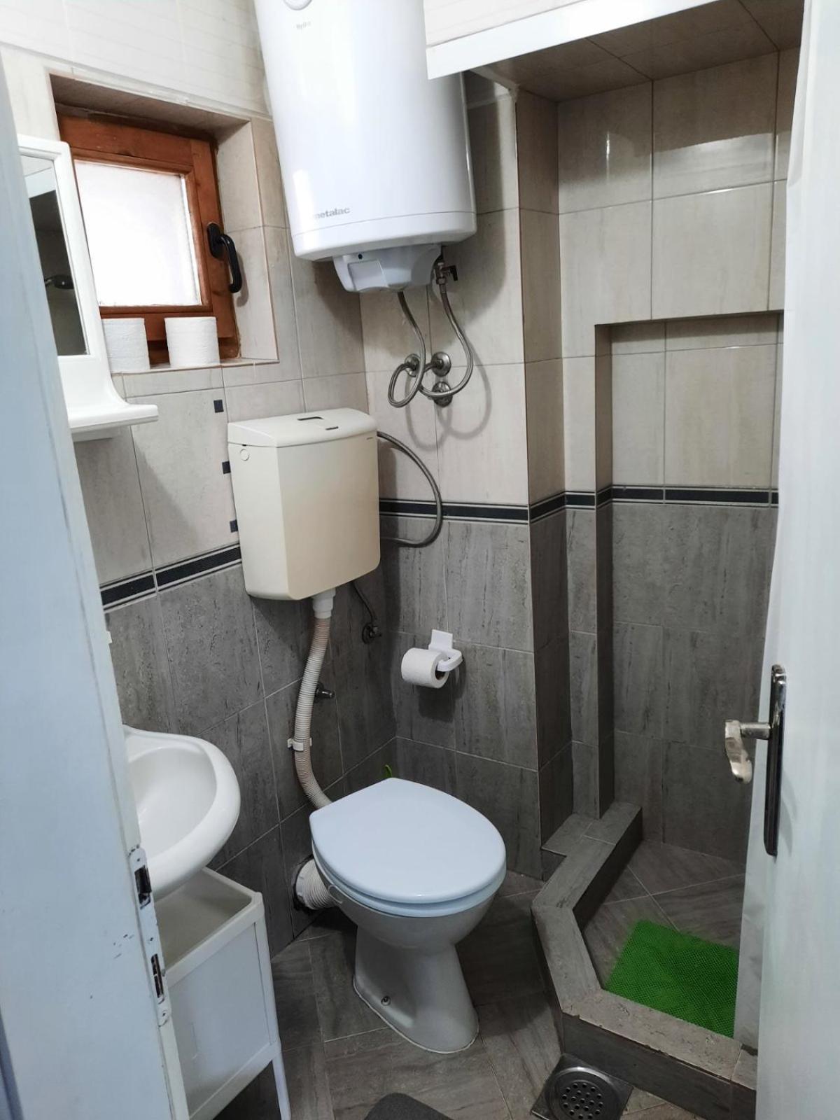 Apartmani Biljana Lazic Vrnjačka Banja Kültér fotó