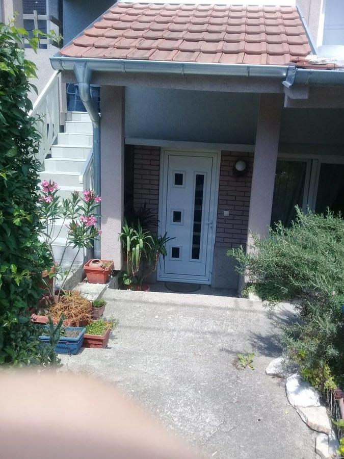 Apartmani Biljana Lazic Vrnjačka Banja Kültér fotó