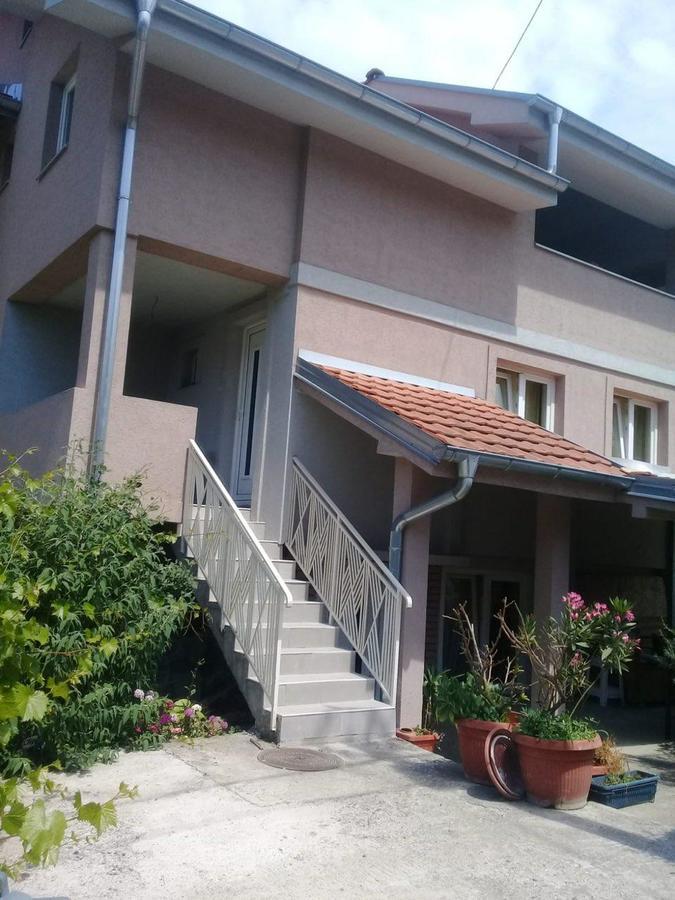 Apartmani Biljana Lazic Vrnjačka Banja Kültér fotó
